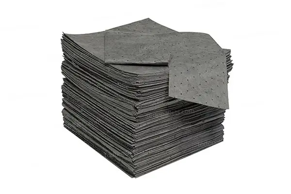 Toalla absorbente universal empleada para control rápido de líquidos en plantas de producción y mantenimiento industrial.