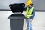 Ofrecen mayor higiene gracias a que se puede cerrar, minimizando olores y la proliferación de insectos